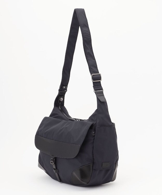 Y'SACCS ミリタリーフラップショルダー　Mサイズ ブラック