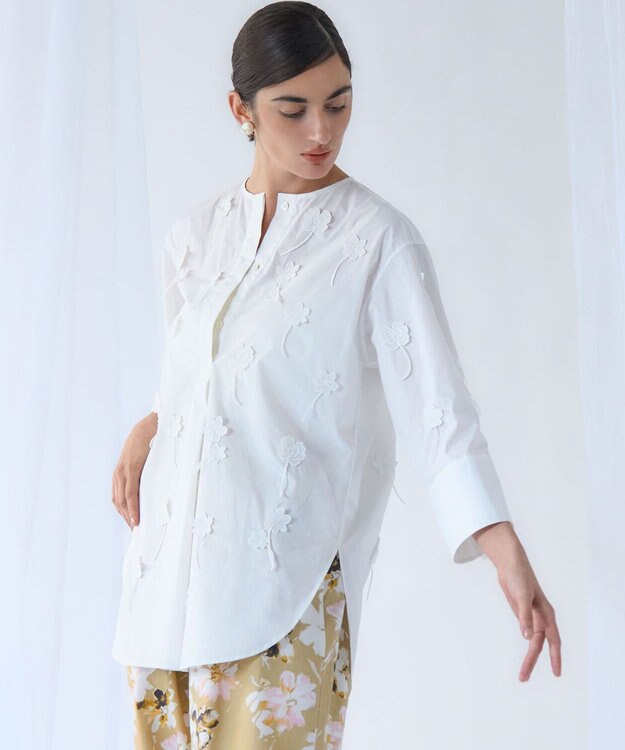 23区 【GOLD LABEL】エンブロイダリータイプライター ブラウス