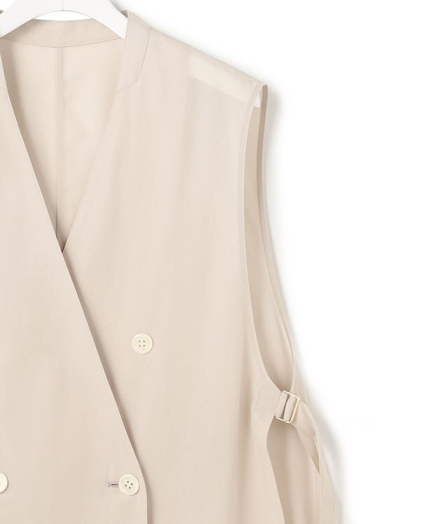 23区 【先行予約】ライトシアーマットクロス ノーカラー ジレ ベージュ系