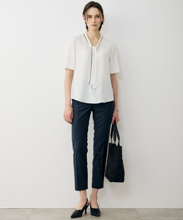 ICB 【先行予約】BackSatinAmunzen 5分袖配色ボウタイブラウス オフホワイト