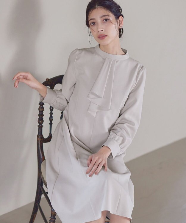 Tiaclasse L 【ダブルクロス】【洗える】フリルドレープワンピース グレージュ