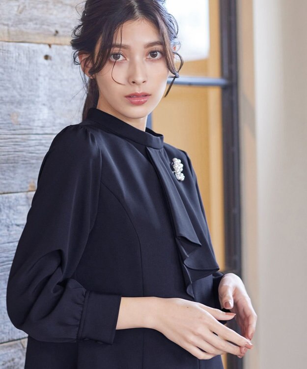 Tiaclasse L 【ダブルクロス】【洗える】フリルドレープワンピース ネイビー