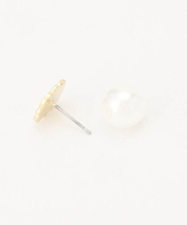 TOCCA LOGO CLOVER STUD PIERCED EARRINGS ピアス ゴールド系