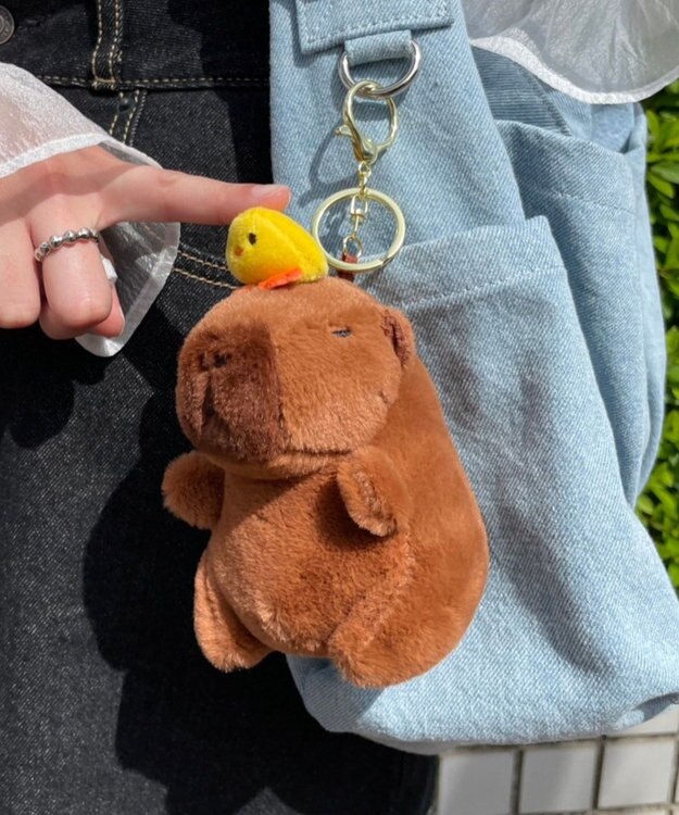 WEGO カピバラぬいぐるみキーホルダー 柄2