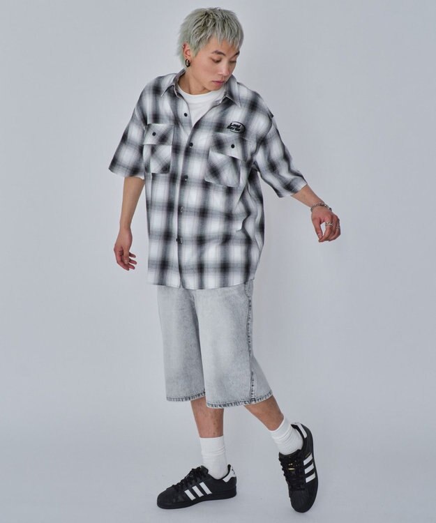 WEGO 【ユニセックス着用ITEM】グラフィックオンブレチェックシャツ（SS） ホワイトチェック1