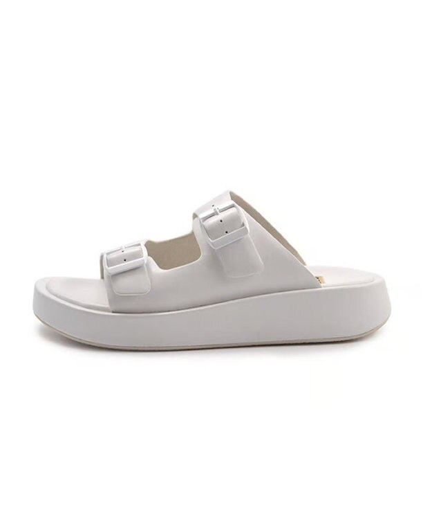 APOM プラットフォームサンダル35 ホワイト