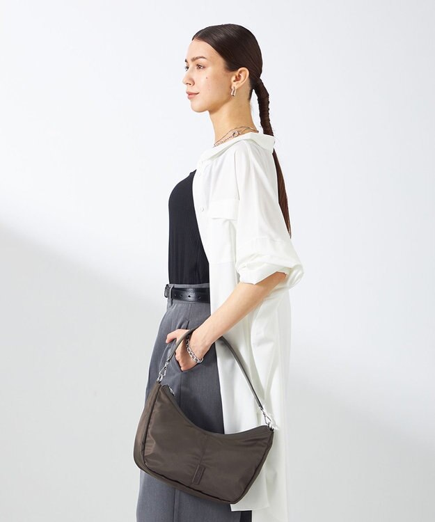 Y'SACCS ツイルナイロン　カーブショルダー　Sサイズ チョコ