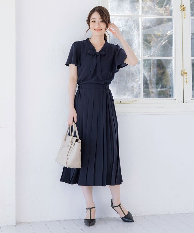 Tiaclasse 【洗える】リボンタイプリーツワンピース ネイビー