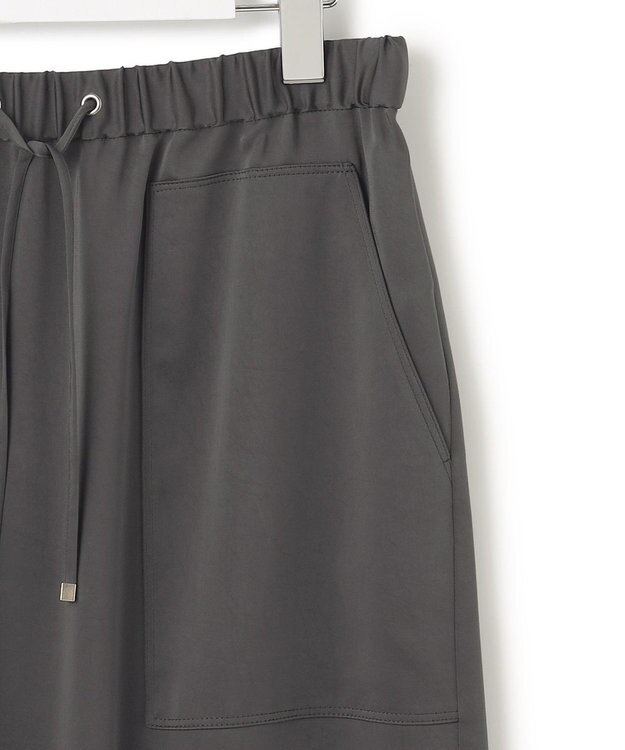 23区 S 【撥水加工/洗える】スムースサテン Iライン スカート グレー系