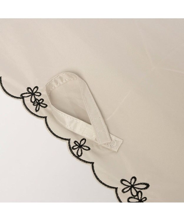 UNBILLION カシュネ cachenez /【晴雨兼用　日傘　UVカット率・遮光率100％生地使用 】PUプチフラワー刺繍ミニ折りたたみ傘 ベージュ