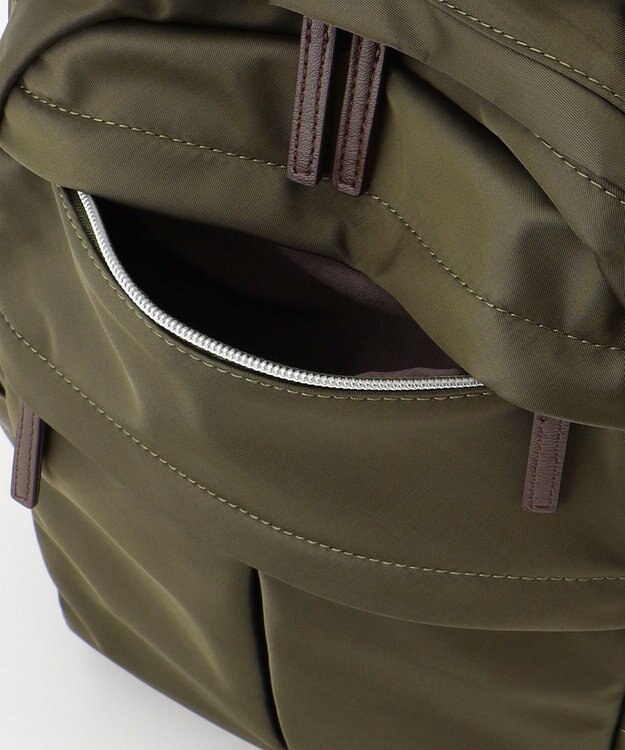 LA BAGAGERIE 【maison vert】 【多収納】タックポケットリュック カーキ