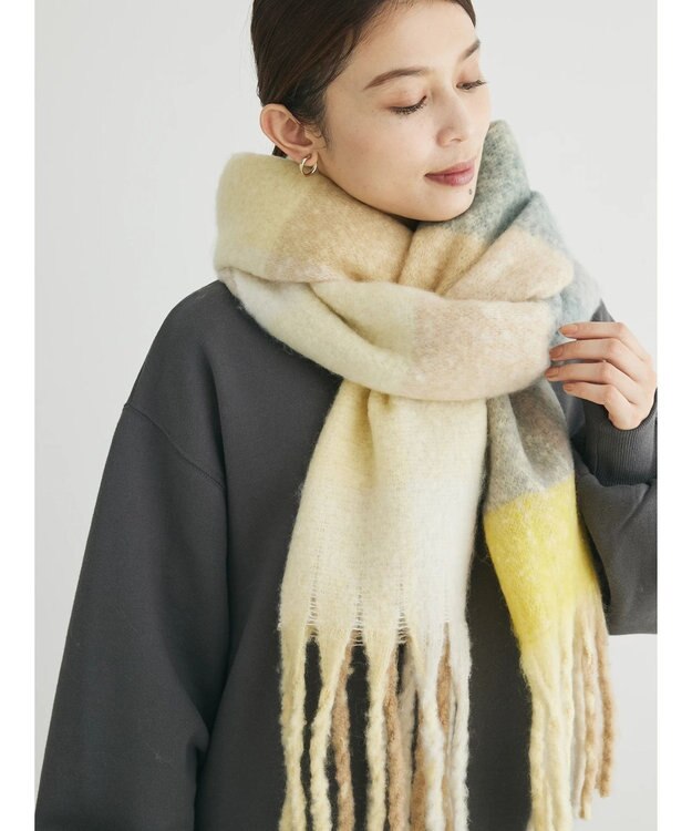 Green Parks ・ｆｕｒｒｙ　ｒａｔｅ　グラデーションチェックマフラー Yellow