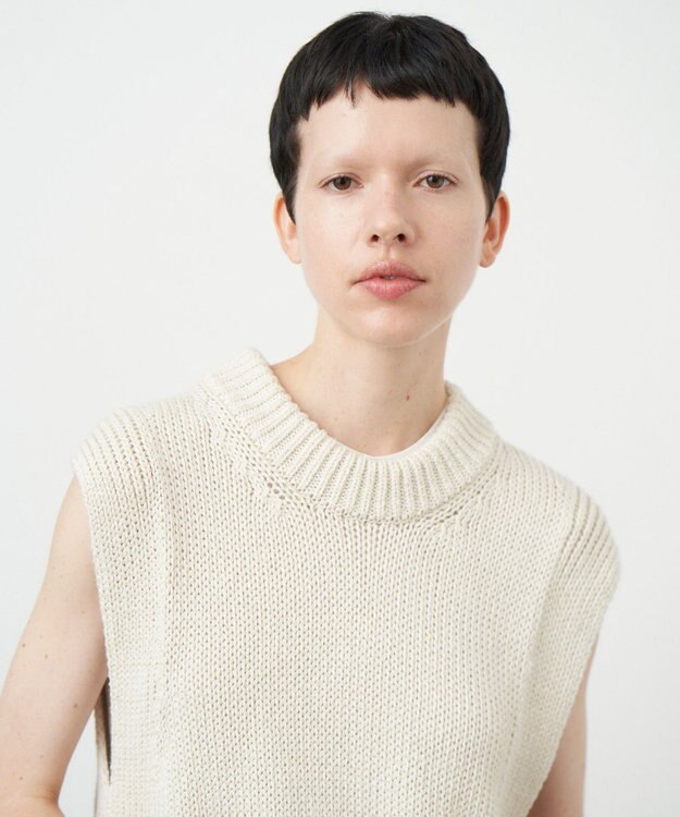 ATON SILK WASHI LILYYARN | クルーネックベスト OFF WHITE