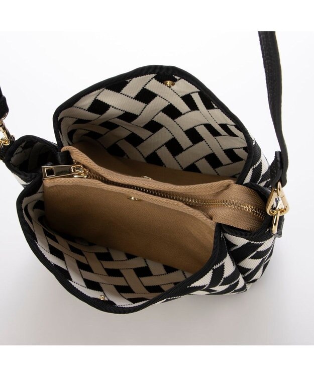 UNBILLION カシュカシュ cachecache / 柄アソートジャガード三つ口ショルダーバッグ ブラックミックス