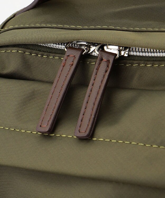 LA BAGAGERIE 【maison vert】 【多収納】タックポケットリュック カーキ