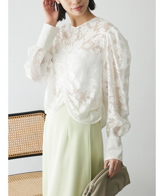 Green Parks AnriettMusee 花柄オパールシャーリングブラウス Off White