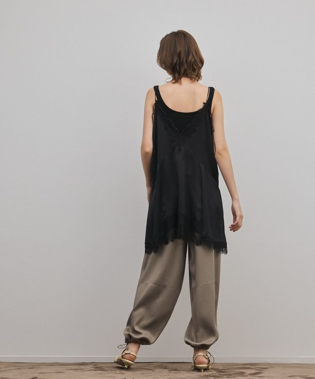 GRACE CONTINENTAL サテンレースキャミ ブラック