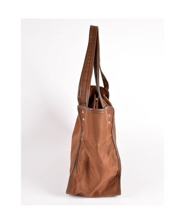 Y'SACCS ヒートエンボス ポルカドットトート Mサイズ チョコ