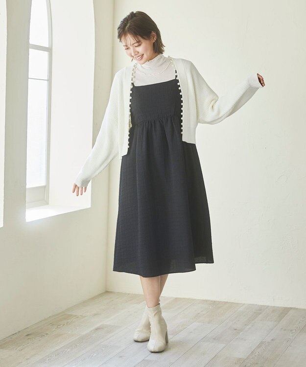 Feroux 【洗える】パール付き カーディガン アイボリー系