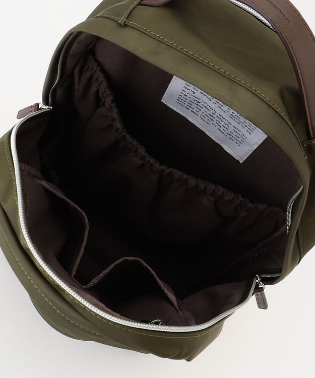 LA BAGAGERIE 【maison vert】 【多収納】タックポケットリュック カーキ