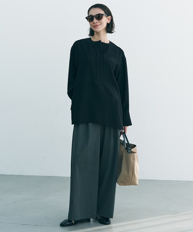 UNFILO L 【セットアップ着用可/セレモニー】ドライダブルクロス スキッパーブラウス ブラック