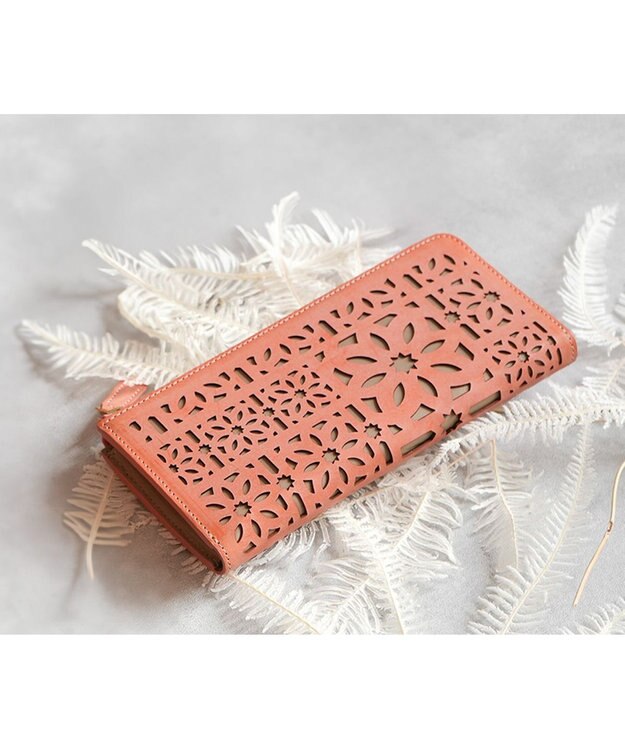 genten マルチカットワークミニ L字ファスナー長財布 コーラルピンク