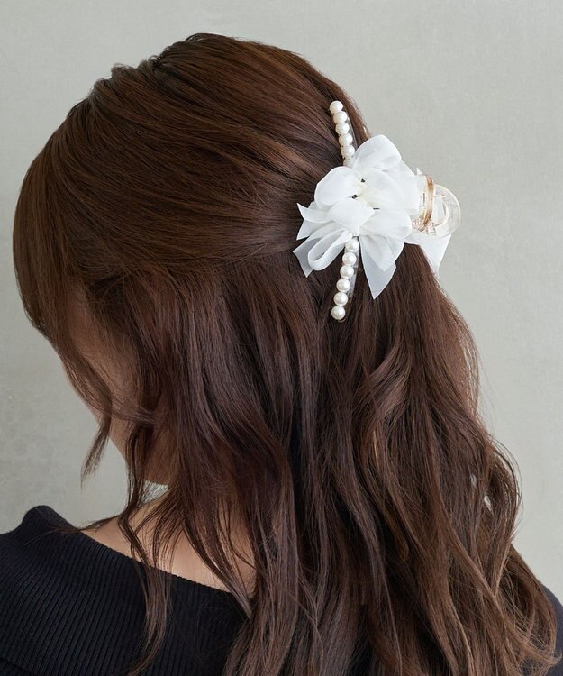 Phoebe フリルリボンパールバンスクリップ　ホワイト ホワイト
