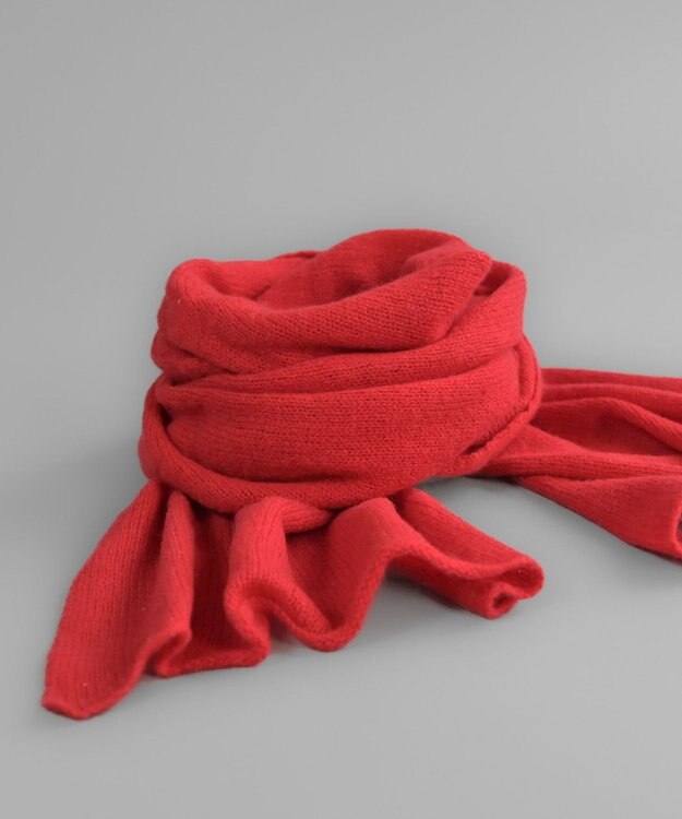 AND WOOL 〈上質な素材と手仕事から生まれた優しいニット〉カシミヤ100%の細巾ストール / マフラー レッド