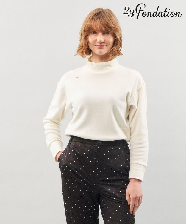 新品 23区 ゴルフ 吸湿発熱 モックネック ニット 定価17600円 灰 LL 新品 23区 ゴルフ 吸湿発熱 モックネック ニット 定価17600円 灰 LL