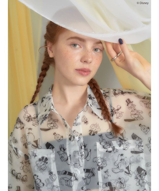 AMERICAN HOLIC 総柄シアーショート丈シャツ／Ｄｉｓｎｅｙ Ivory