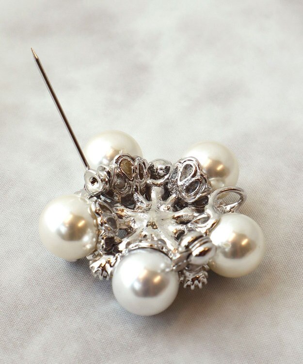 750 K18パールとダイヤモンドのブローチ2WAY 750 K18パールとダイヤモンドのブローチ2WAY 750 K18パールと