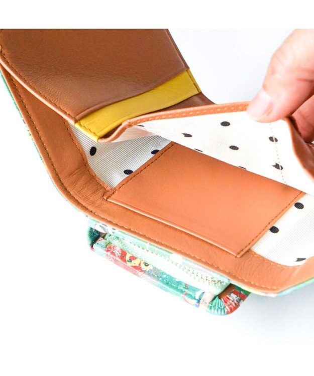 tsumori chisato CARRY カモフラージュサファリ　ミニ財布 グリーン