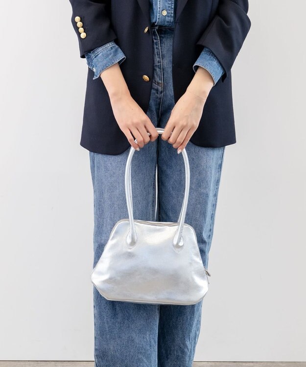 blancle メタリックレザー 舟形ボストンバッグ SILVER