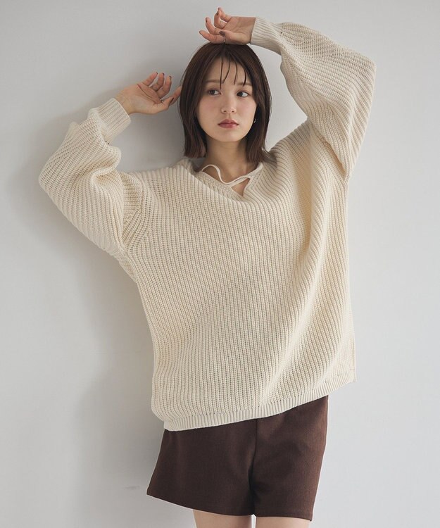 earth music&ecology 【毛玉防止 / 洗濯機洗い可】アンチピリングクロスネックルーズニット Ivory