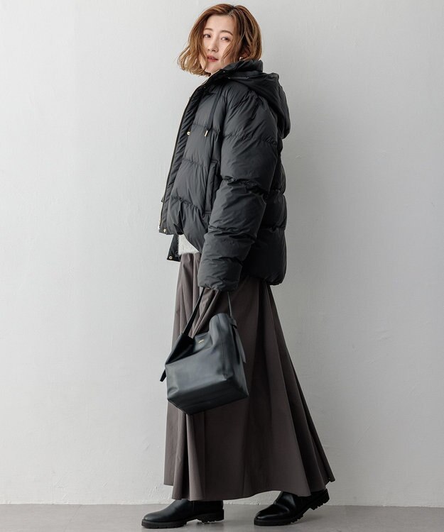 23区 L 【洗える/撥水加工】シレータフタ コンパクト ダウンコート ブラック系