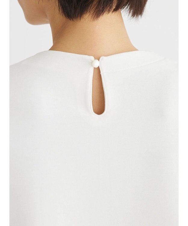 Green Parks パール付ポンチカットプルオーバー Off White