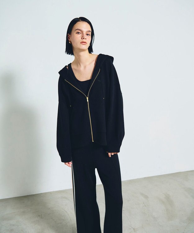 GRACE CONTINENTAL ロゴ刺繍ニットパーカー ブラック