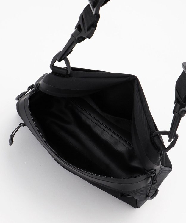 Y'SACCS 【DRY Pack】防水ラウンドポシェット ブラック