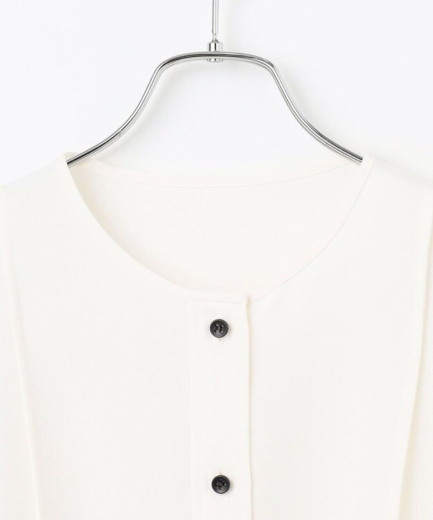 #Newans 【洗濯機可能/シワになりにくい】〈肩幅・二の腕が華奢見えする〉パフスリーブバイカラーブラウス ホワイト