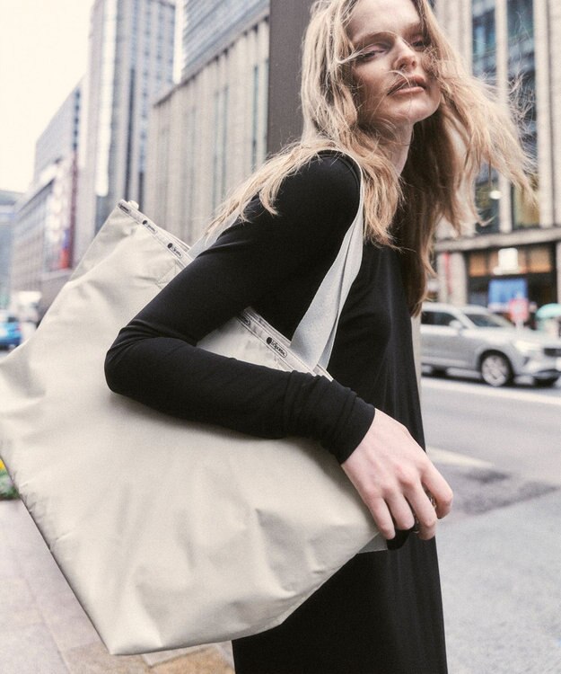 LeSportsac AT AVENUE TOTE/デューンライト デューンライト