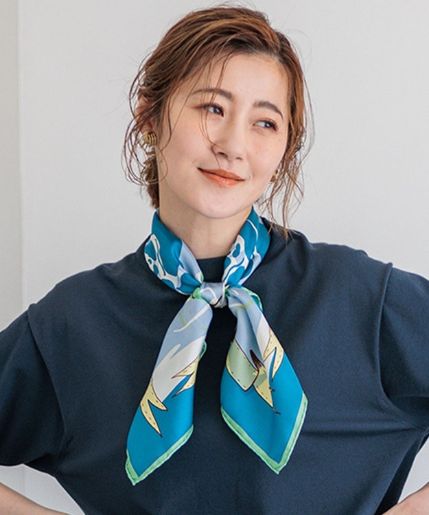 23区 manipuri コラージュローズ シルク スカーフ ブルー系