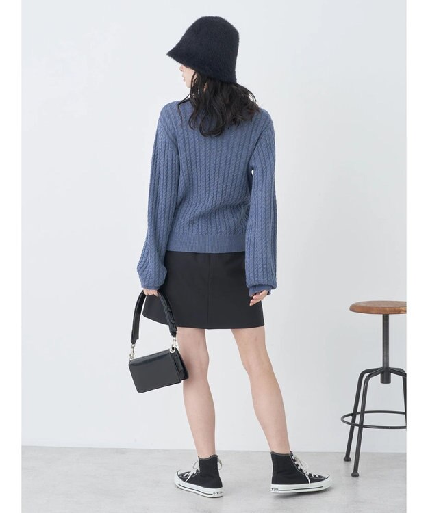 earth music&ecology 刺繍入りケーブルニットプルオーバー Blue