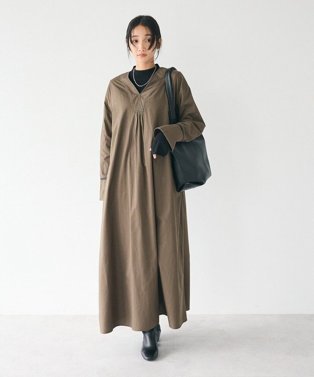 CRAFT STANDARD BOUTIQUE 刺繍入りツイルＶネックワンピース Khaki
