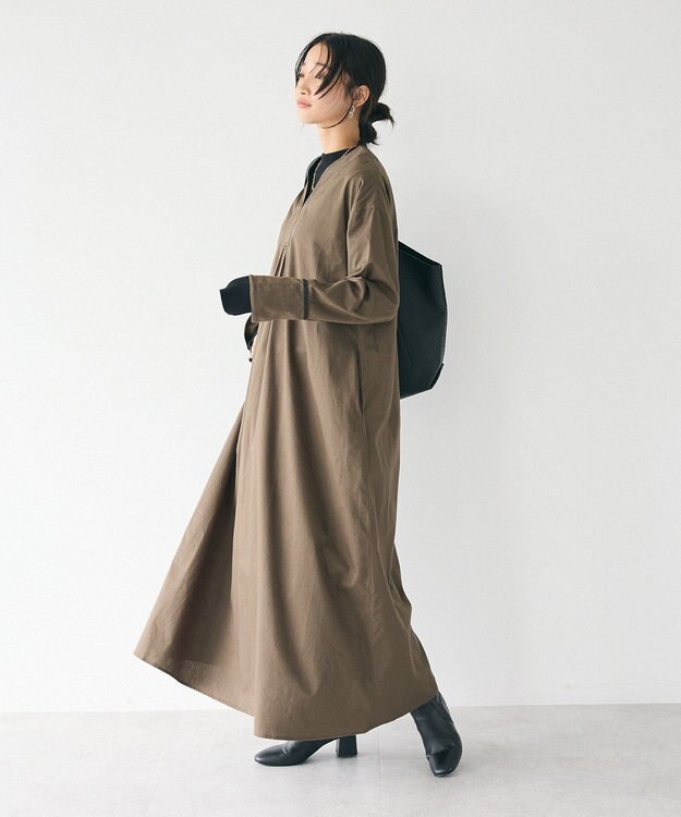 CRAFT STANDARD BOUTIQUE 刺繍入りツイルＶネックワンピース Khaki