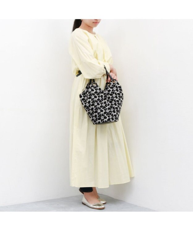 UNBILLION カシュカシュ cachecache / バケツ刺繍トートバッグ ブラック