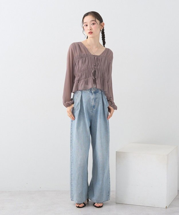 earth music&ecology タックホックデニムパンツ Light Indigo