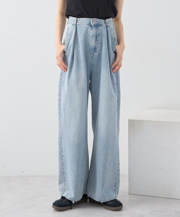 earth music&ecology タックホックデニムパンツ Light Indigo