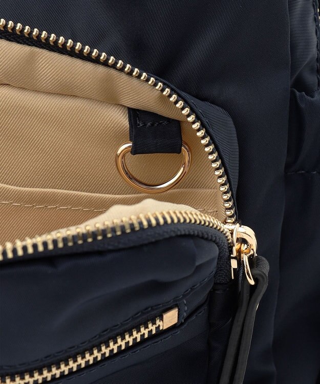 LA BAGAGERIE 【MONICA】13ポケットナイロンリュック　SMALL ネイビー