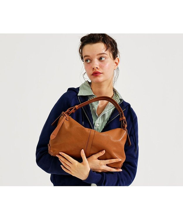 genten ライトシープ　ボストン型トートバッグ キャメル