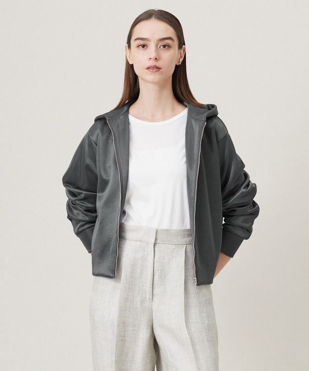 ICB 【洗える】サテンボンディング ジップアップパーカー チャコール系